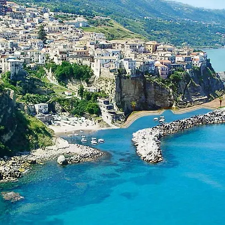 Anastasia's House Apartman Pizzo